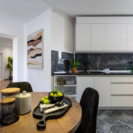 Grand 3br Near Athenaeum & Calea Victoriei * Bucarest
