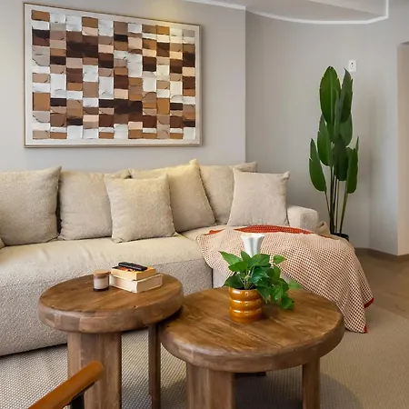 アパート Grand 3br Near Athenaeum & Calea Victoriei