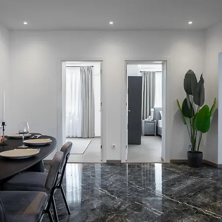 Apartament Grand 3br Near Athenaeum & Calea Victoriei