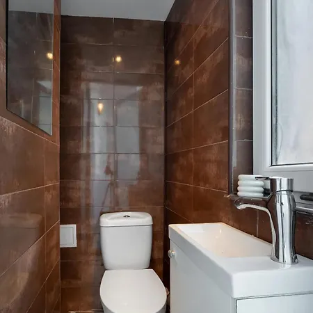 Apartment Grand 3br Near Athenaeum & Calea Victoriei Bucharest