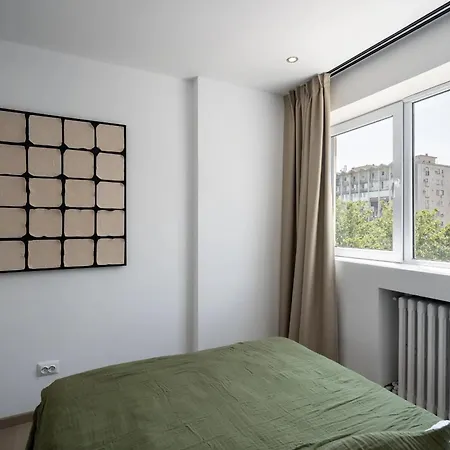 Grand 3br Near Athenaeum & Calea Victoriei Apartment